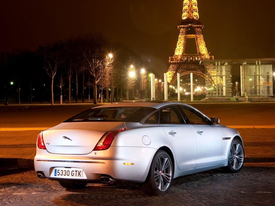  Jaguar XJL 2009 года  (фото 11 из 21)